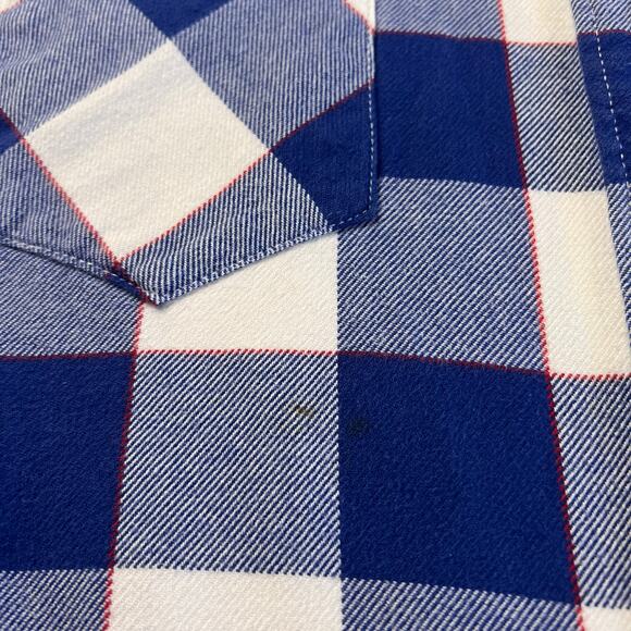 Levi’s NY Giants Plaid Button Down Flannel Shirt size medium NFL blue white - Picture 8 of 9